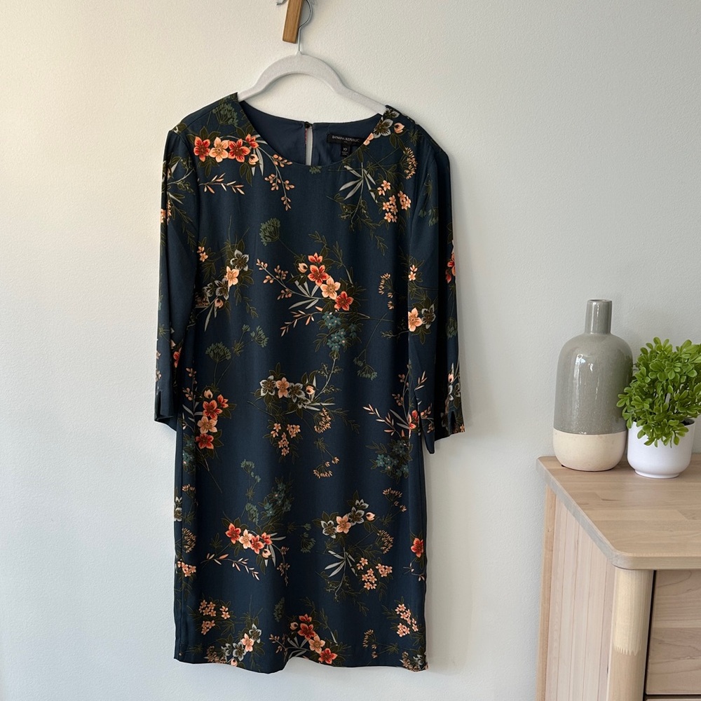 Banana Republic Floral Long Sleeve Dress